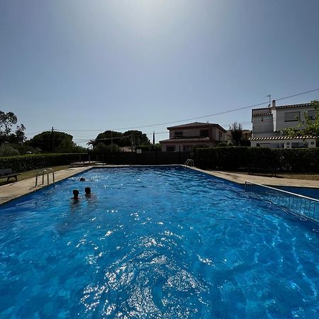 Calma Marina Roses Apartment Exterior foto